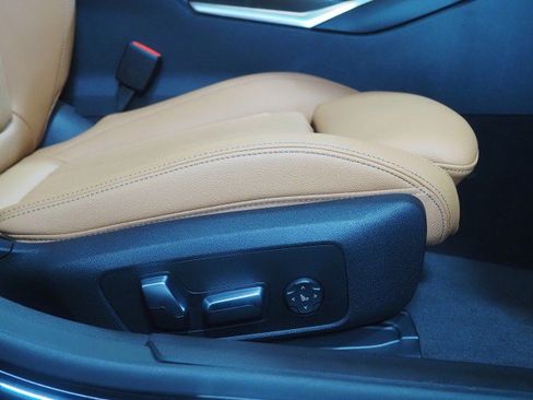 Used 2024 BMW i4 eDrive35 w/ Premium Package RWD image 72