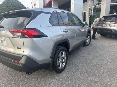 Used 2025 Toyota RAV4 XLE w/ Convenience Package image 8
