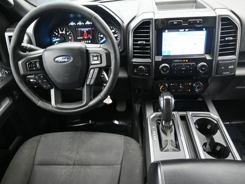 Used 2019 Ford F150 XLT w/ Equipment Group 302A Luxury image 15