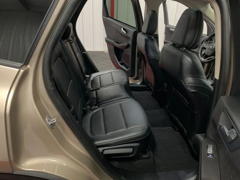 Used 2020 Ford Escape SE Sport image 35