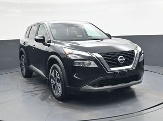 Used 2023 Nissan Rogue SV video 2