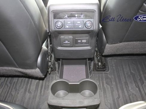 Used 2022 GMC Acadia Denali w/ Denali Ultimate Package image 15