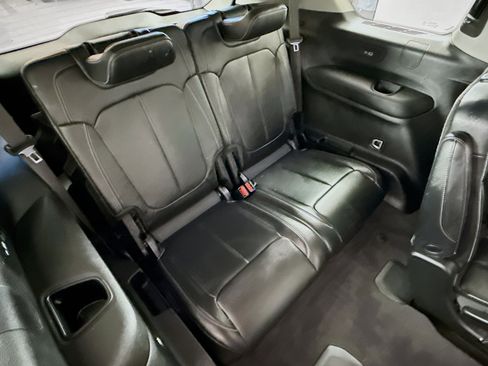 Used 2021 Jeep Grand Cherokee L Limited image 26