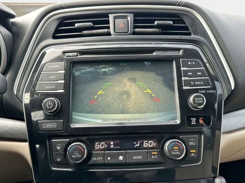 Used 2018 Nissan Maxima 3.5 SV FWD image 20