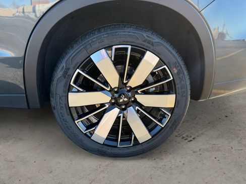 New 2026 Mitsubishi Outlander SEL image 9