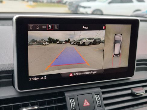 Used 2019 Audi Q5 Prestige w/ Prestige Package image 29