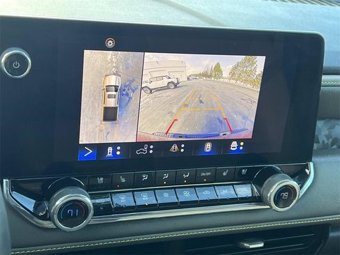 Certified 2024 Chevrolet Colorado ZR2 w/ ZR2 Convenience Package III image 20