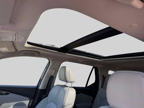 Certified 2024 Honda Pilot Touring image 26