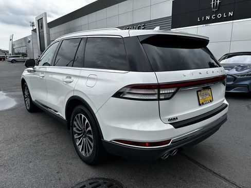 Certified 2023 Lincoln Aviator AWD w/ Premium Package image 7