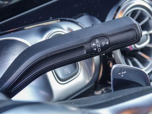 Certified 2021 Mercedes-Benz GLB 35 AMG GLB 35 AMG image 19