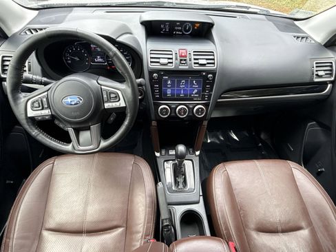Used 2018 Subaru Forester 2.5i Touring image 23