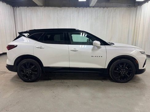 Used 2022 Chevrolet Blazer RS w/ Enhanced Convenience Package image 3