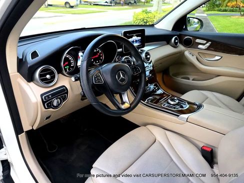 Used 2018 Mercedes-Benz GLC 300 GLC 300 Sport Utility 4D w/ Premium Package image 3