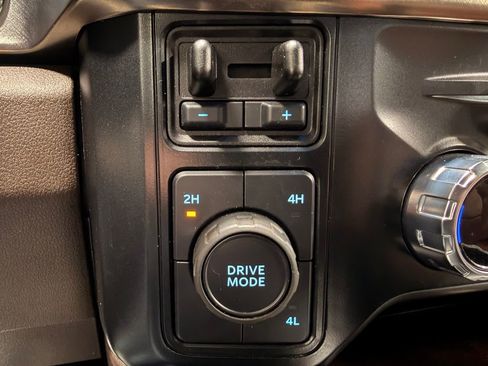 Used 2024 Ford F350 King Ranch AWD/4WD image 45