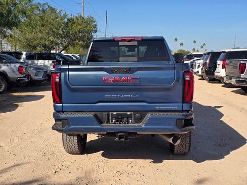 New 2026 GMC Sierra 2500 Denali w/ Denali Reserve Package AWD/4WD image 6
