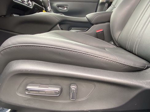 Certified 2026 Honda HR-V EX-L image 15