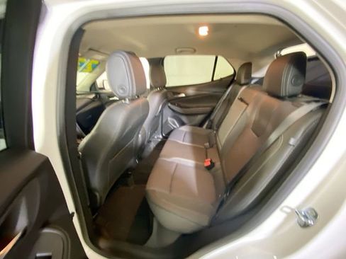 Used 2023 Buick Encore GX Select w/ Safety Package II image 28