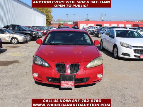 Used 2007 Pontiac Grand Prix GXP w/ Sun And Sound Package image 2