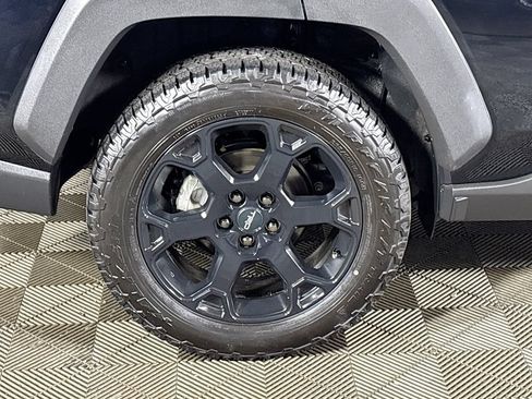 Used 2020 Toyota RAV4 TRD Off-Road AWD/4WD image 24