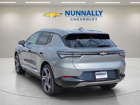 New 2025 Chevrolet Equinox EV LT w/ Active Safety Package 3 FWD image 3