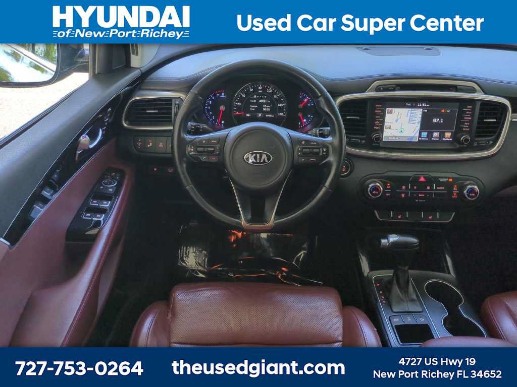 Used 2017 Kia Sorento SX AWD/4WD image 19