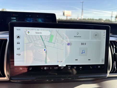 New 2025 Ford Expedition Platinum w/ Stealth Performance Package image 11