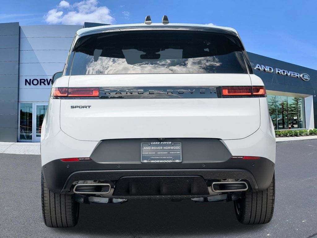 New 2026 Land Rover Range Rover Sport SE AWD/4WD image 5