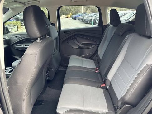 Used 2019 Ford Escape S image 13