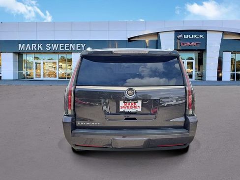 Used 2015 Cadillac Escalade ESV Premium AWD/4WD image 33