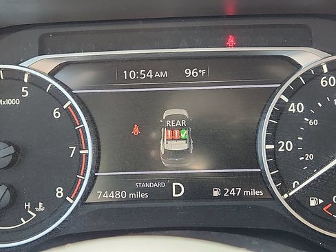 Used 2024 Nissan Rogue SV FWD image 20