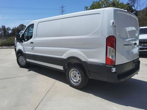New 2026 Ford Transit 150 Low Roof w/ Load Area Protection Package RWD image 22