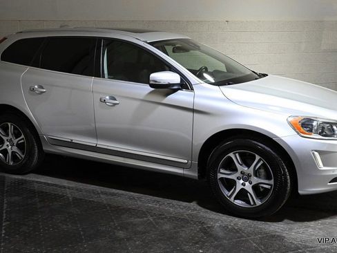 Used 2015 Volvo XC60 T6 Premier Plus image 22