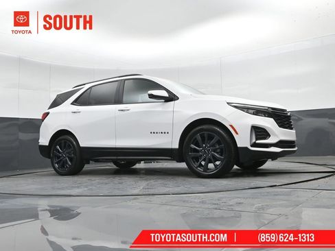Used 2024 Chevrolet Equinox RS image 42