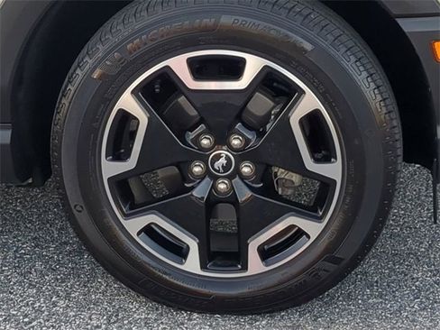 Used 2024 Ford Bronco Sport Outer Banks w/ Tech Package image 11