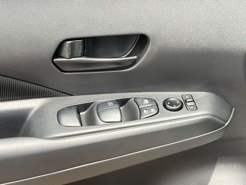 Used 2025 Nissan Kicks Play S FWD image 20
