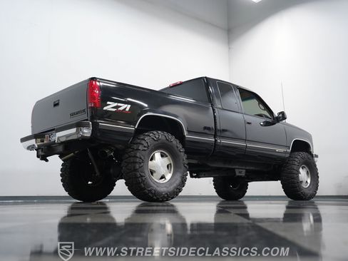 Used 1998 Chevrolet Silverado 1500 4x4 Extended Cab w/ Preferred Equipment Group 3 image 27