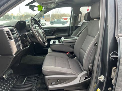 Used 2018 Chevrolet Silverado 1500 LT w/ All Star Edition image 9