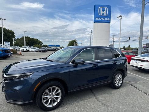 Used 2024 Honda CR-V EX image 1