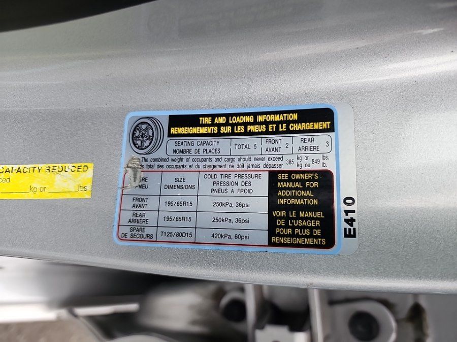 Used 2019 Hyundai Elantra SE w/ Cargo Package FWD image 16