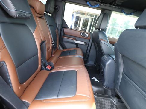 Used 2022 Ford Bronco Outer Banks AWD/4WD image 24