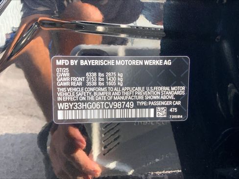Used 2026 BMW i5 eDrive40 w/ M Sport Package AWD/4WD image 35