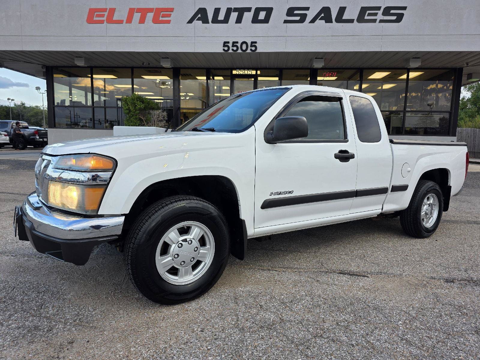 Used 2007 Isuzu i-290 LS RWD image 1