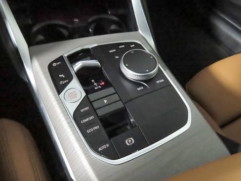 Used 2025 BMW 430i xDrive Coupe w/ M Sport Package AWD/4WD image 21