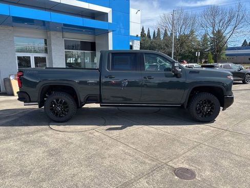 New 2026 Chevrolet Silverado 3500 LTZ w/ LTZ Plus Package AWD/4WD image 13