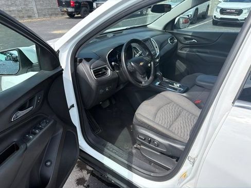 Certified 2020 Chevrolet Equinox LT w/ Driver Convenience Package FWD image 14