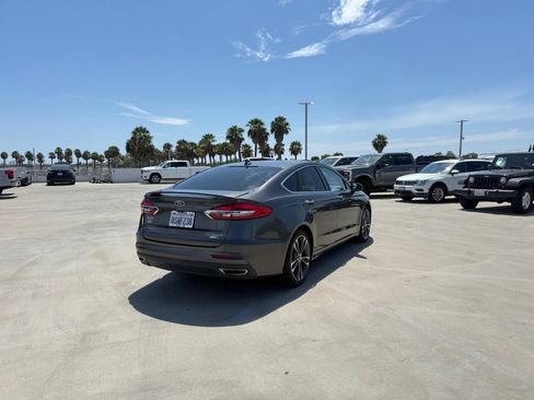 Used 2019 Ford Fusion Titanium AWD/4WD image 3