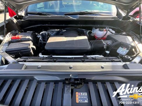 New 2025 Chevrolet Silverado 1500 W/T image 18