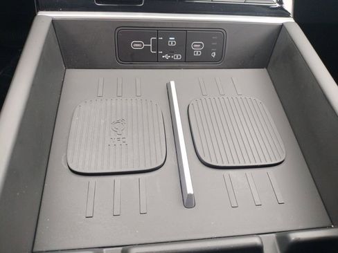 Used 2025 Hyundai Santa Fe SEL image 24