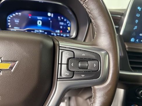 Used 2022 Chevrolet Tahoe LT w/ Luxury Package image 36