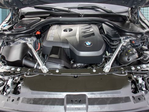 Used 2024 BMW 530i image 36